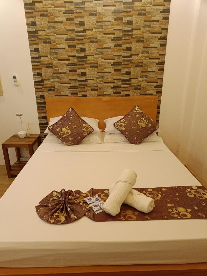 Andrew N Sophia'S Guest House Puerto Princesa Luaran gambar